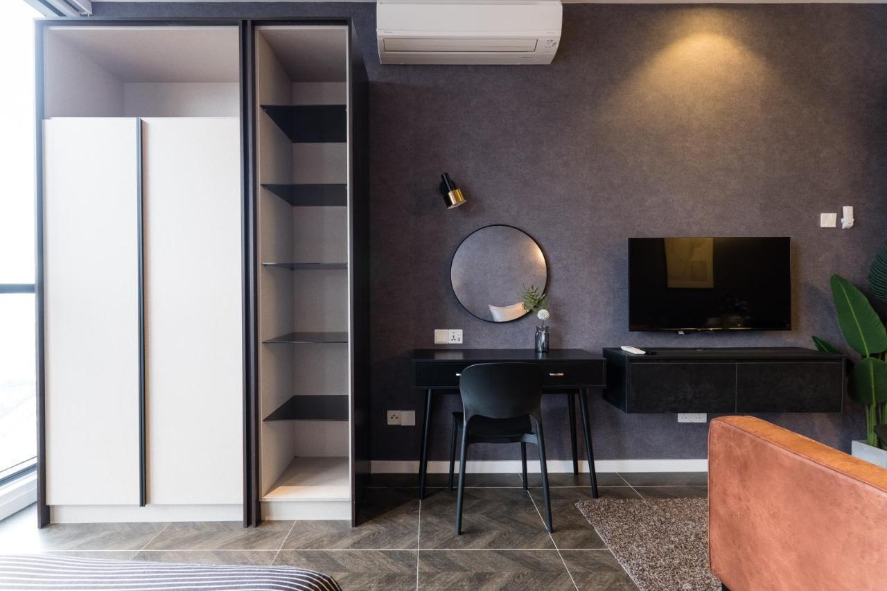 Scarletz Klcc Studio Suites 4 Pax Luxury Modern Style Wifi 100Mbps Kuala Lumpur Exterior foto